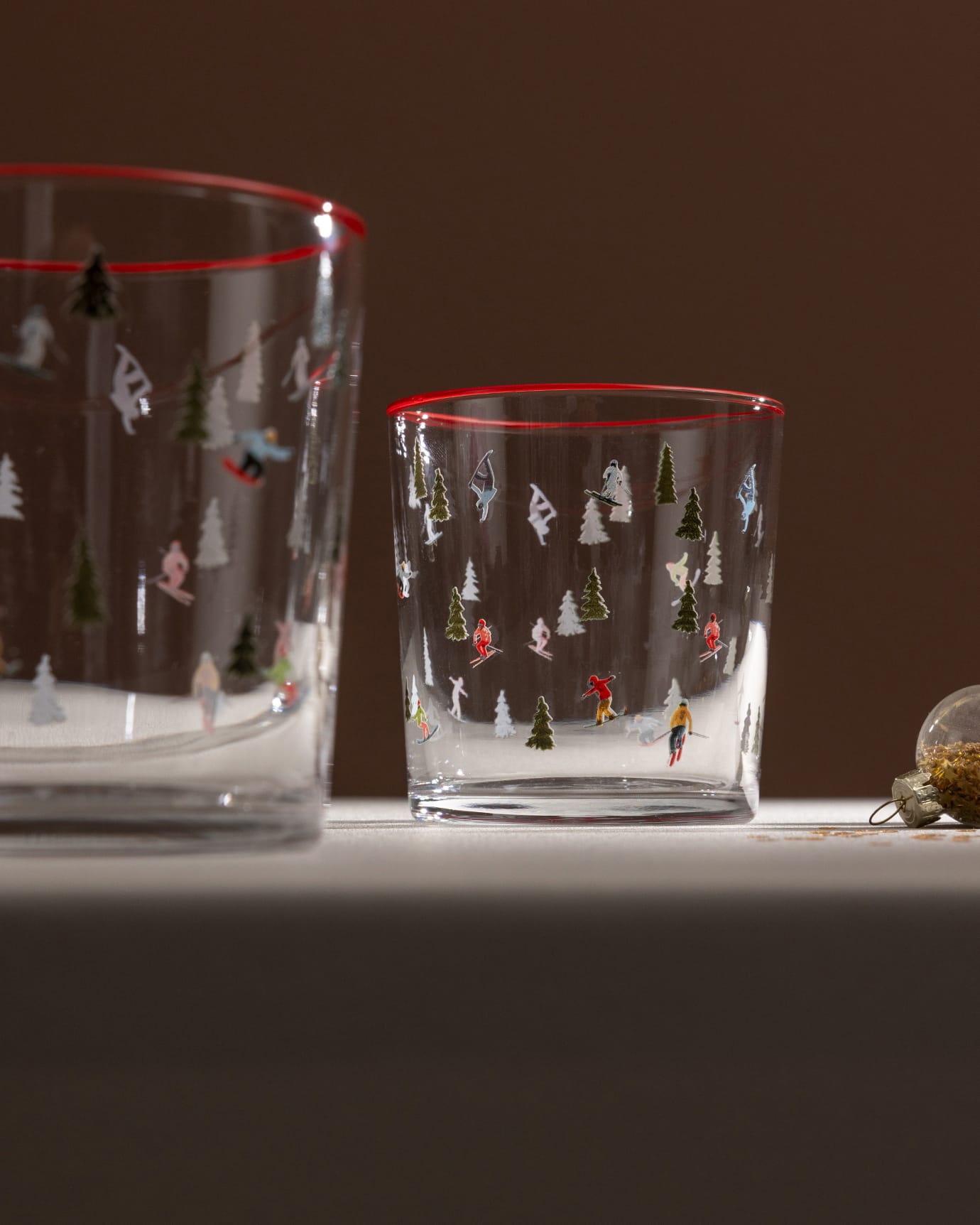 Clear Glass 4-Piece Water Glass Set - Sleek & Modern Geometric Design