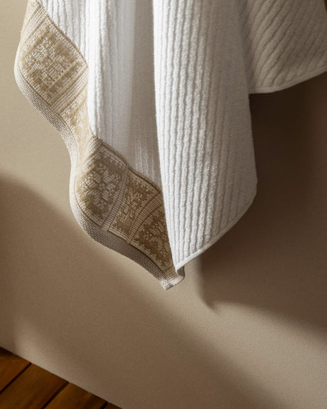 Plush 100% Cotton Bath Towel - Ultra Soft & Absorbent, White & Beige