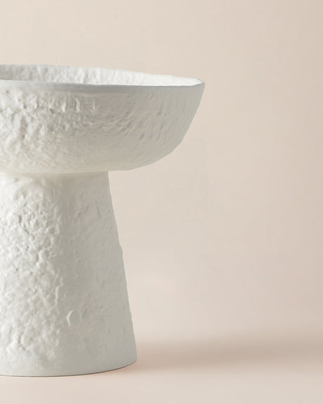 Durable Aluminum Serving Bowl - Sleek Modern Table Presentation