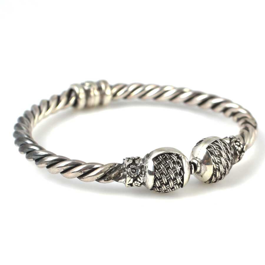 925 Sterling Silver Twisted Bangle with Braided Ball Design