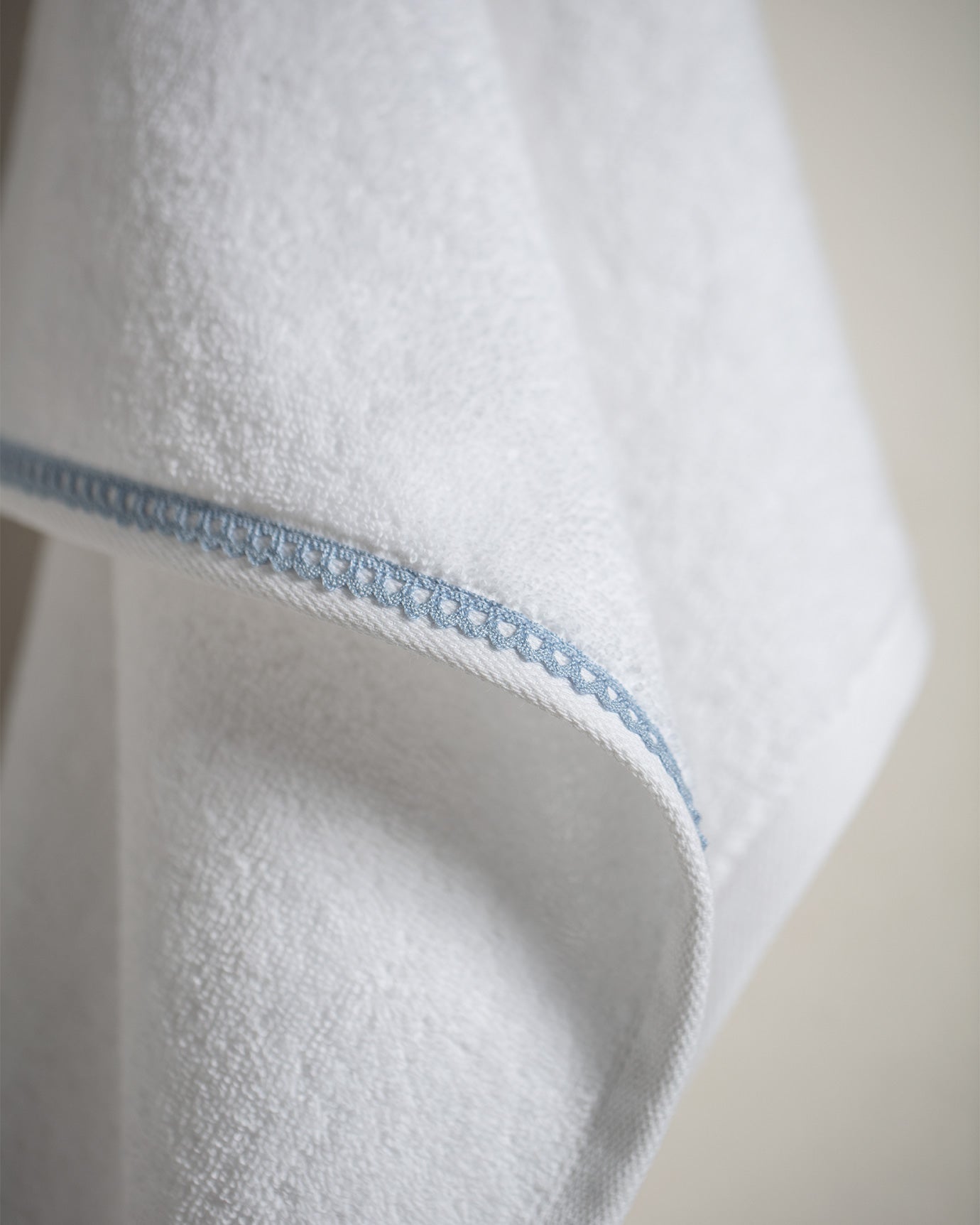 100% Turkish Cotton Face Towel - Angelise Soft & Absorbent