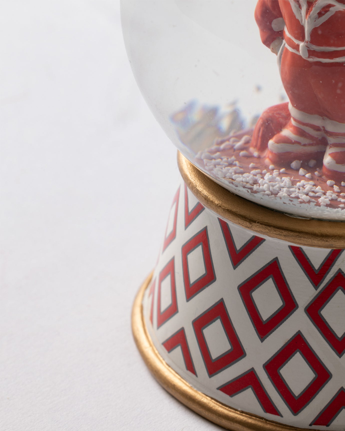 Jolie Bear Snow Globe - Charming Home Decor & Collectible