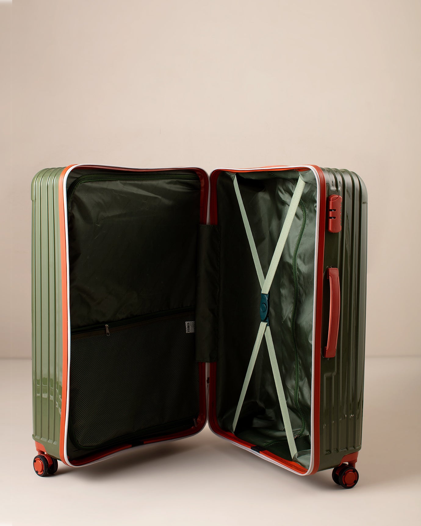 Large Capacity Travel Suitcase