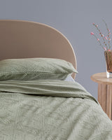 100% Cotton King Size Bedspread - Soft & Breathable Bed Cover