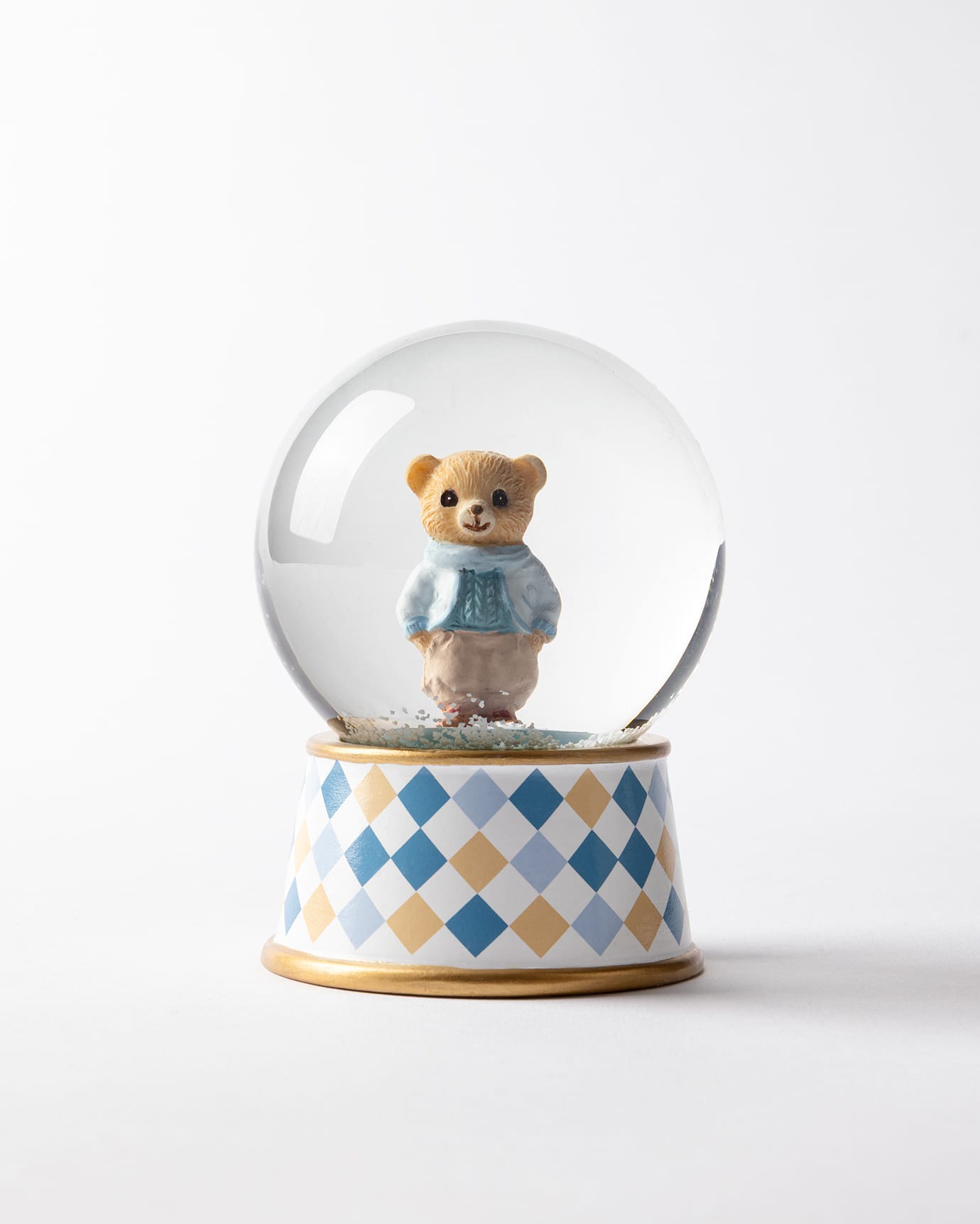 Resin & Glass Snow Globe - Voir Bear Winter Wonderland Decor