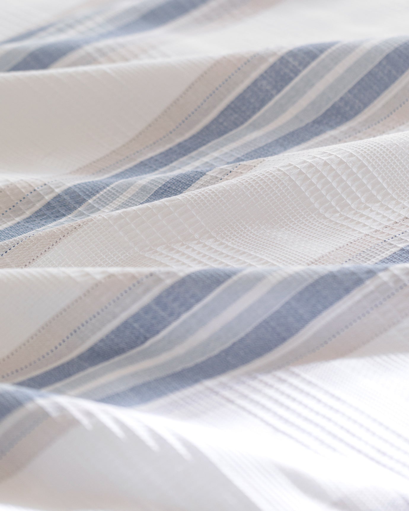 Twin Size Cotton Blend Printed Lightweight Bedding Set - Navy Grey