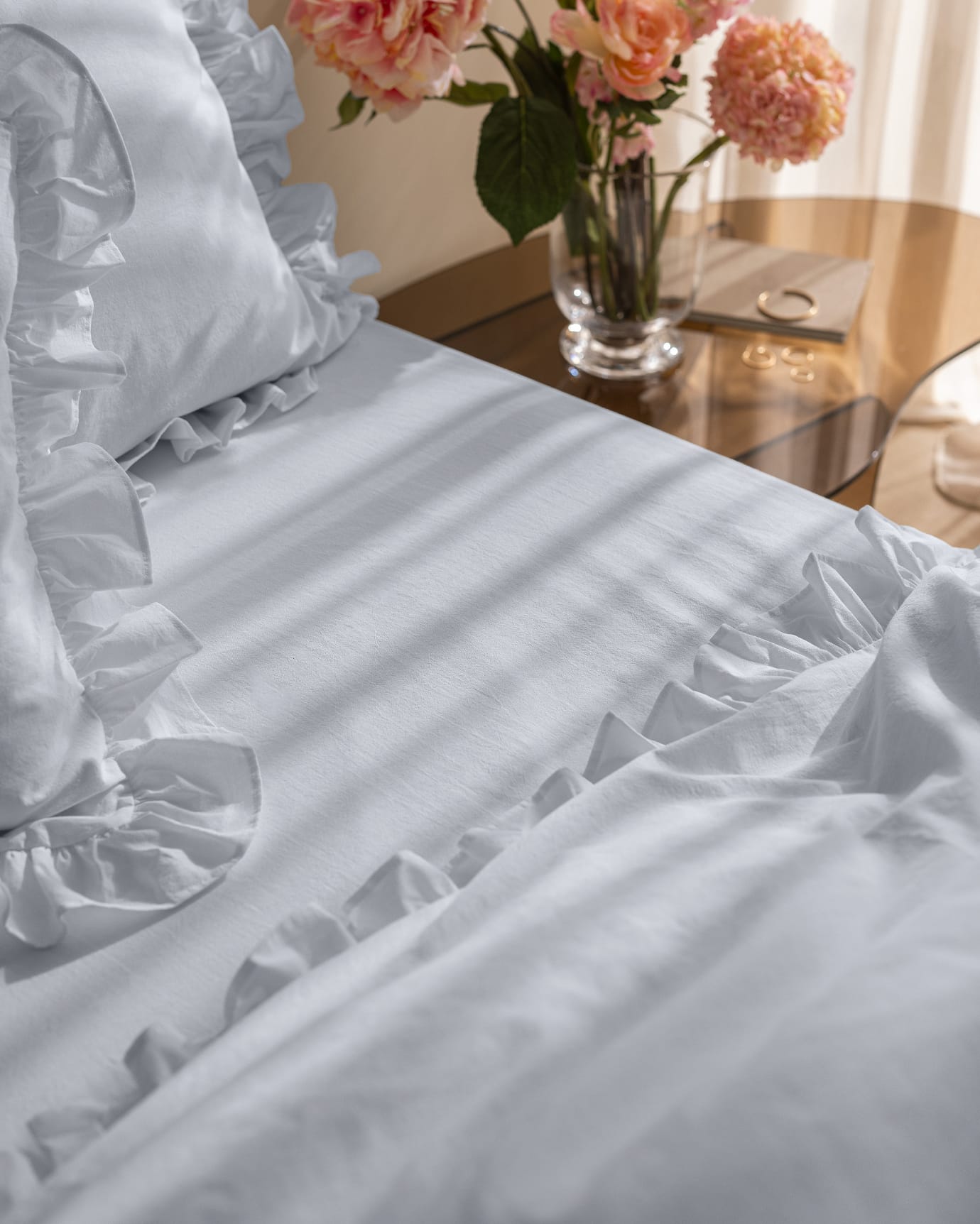 100% Cotton King Size Duvet Cover Set - Ruffled Plain Washed Design