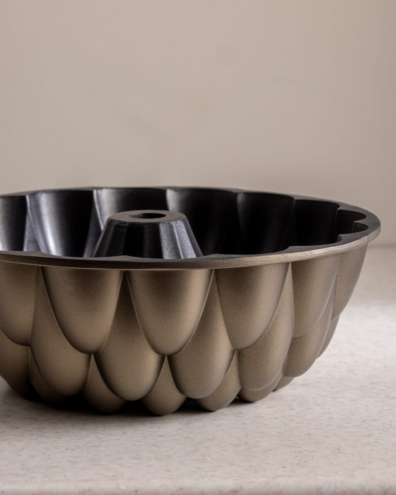 Gold Fluted Teardrop Cake Pan - Non-Stick Baking Mold