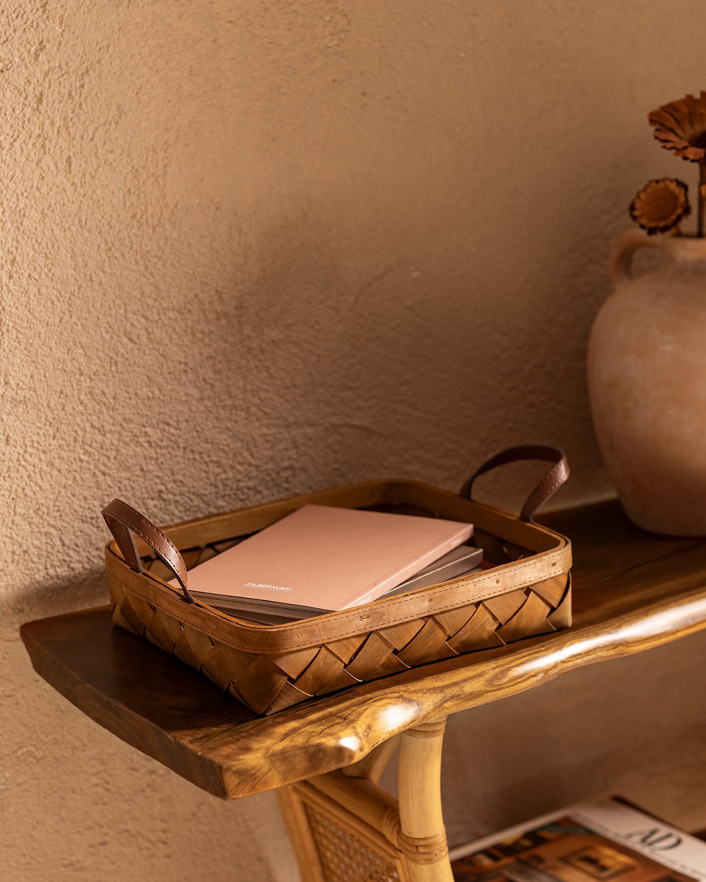 Elegant Handwoven Rattan Serving Tray - Natural Texture & Style