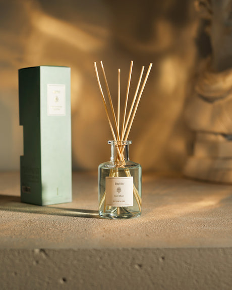 Elegant Reed Diffuser - Jasmine, Hyacinth & Gardenia Blend
