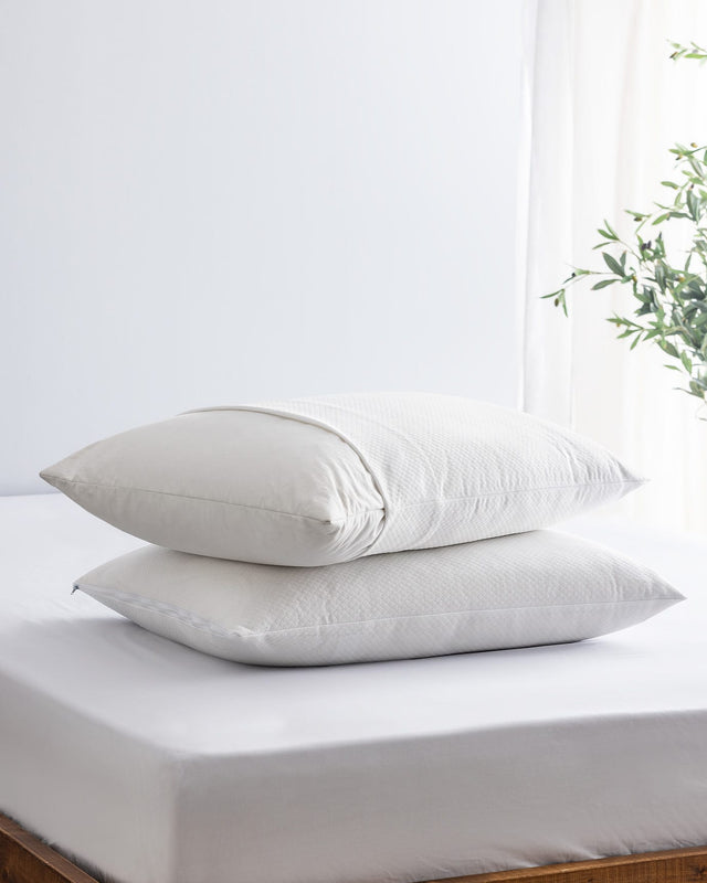 Waterproof Zippered Pillow Protectors - Set of 2 Bedding Covers