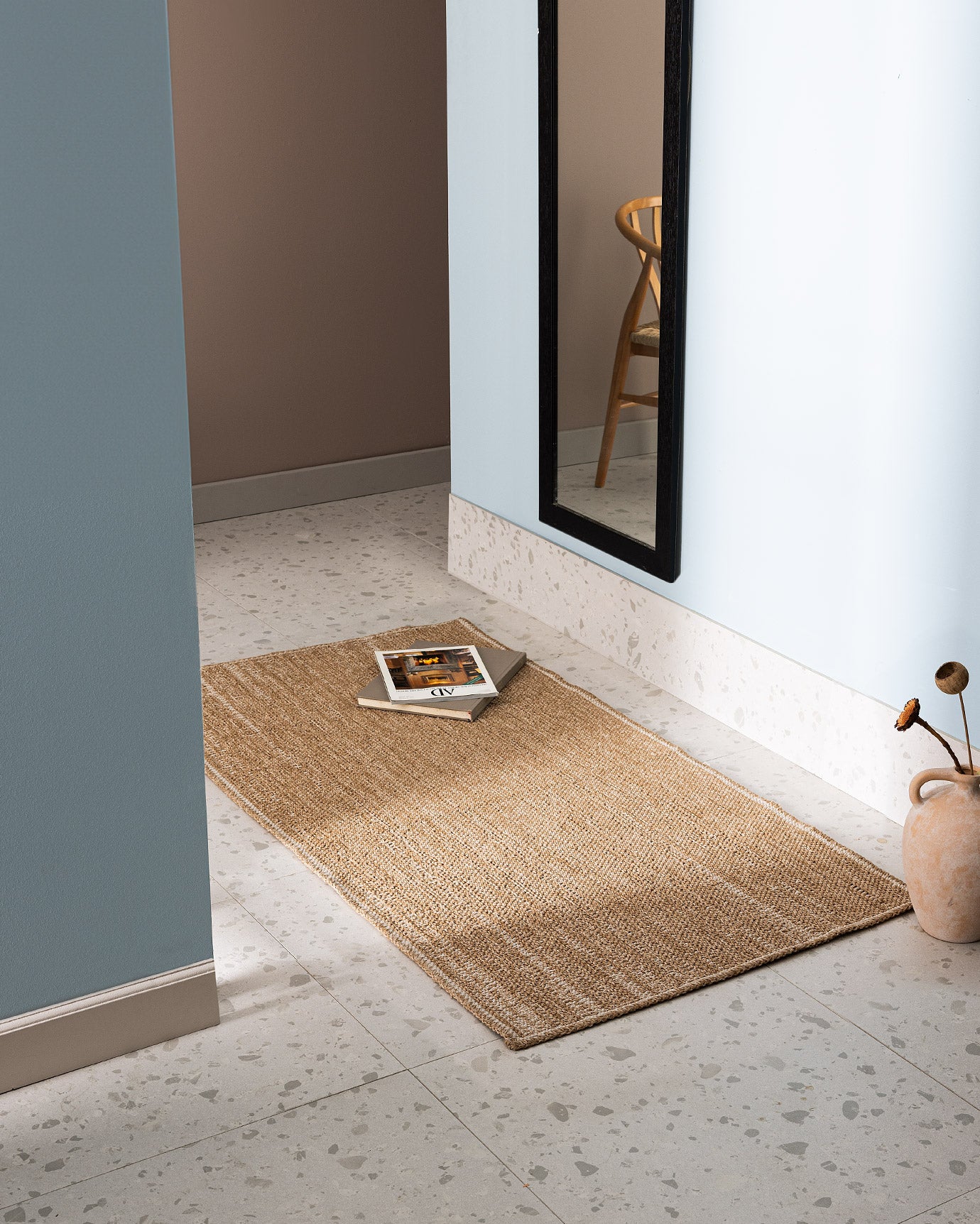 Durable Polypropylene Flatweave Rug - Melanee Beige & Ecru Design