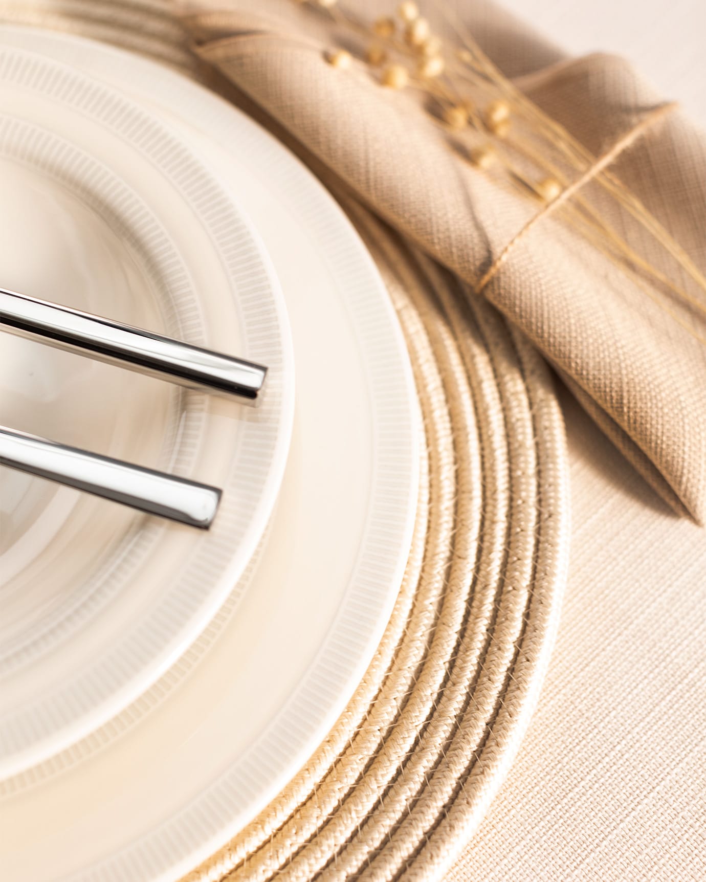 New Bone China 6-Person 24-Piece Dinner Set - Lucinda Design