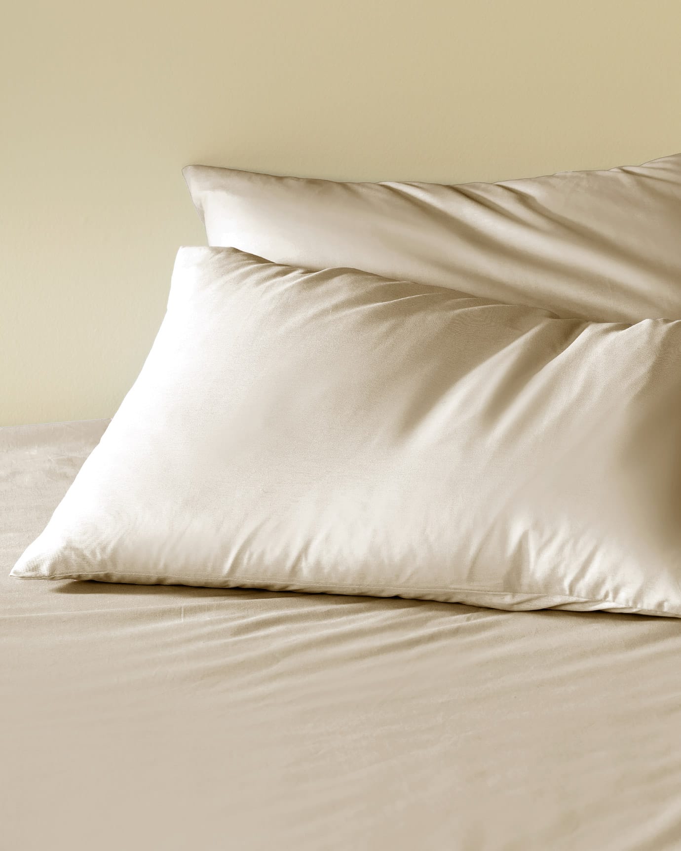 100% Cotton Ranforce Double Fitted Sheet Set - Soft & Breathable Bedding