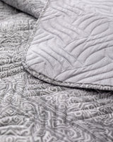 Fanya Printed Double Bedspread - Soft Decorative Bed Cover