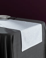 Luxurious Polyester Table Runner - Modern Style for Dining & Hosting