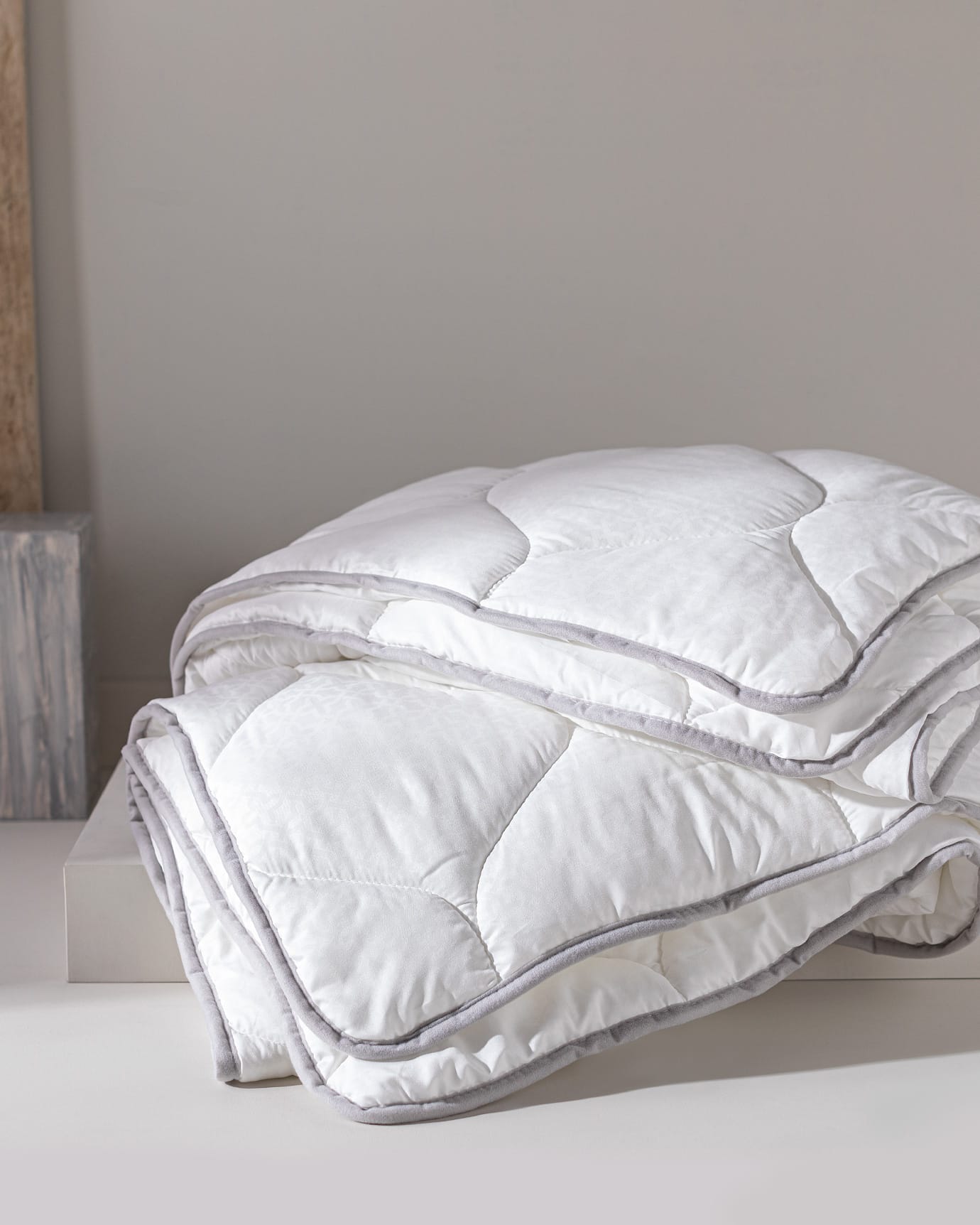 Faust Double Duvet Insert - Premium All-Season Comfort