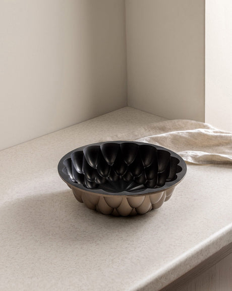 Gold Teardrop Cake Pan for Baking