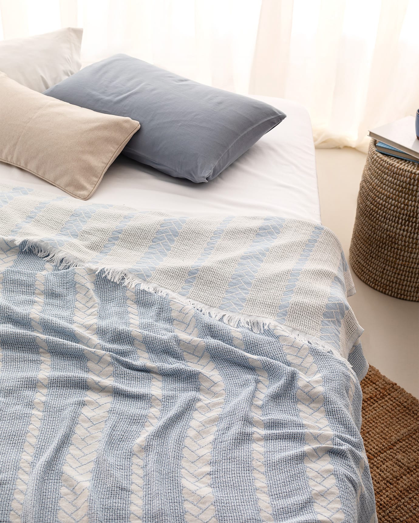 Soft Cotton Blend Double Bedspread - Everyday Cozy Elegance