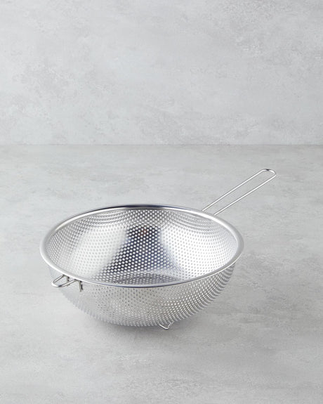 Professional Grade Stainless Steel Colander   40cm Grey