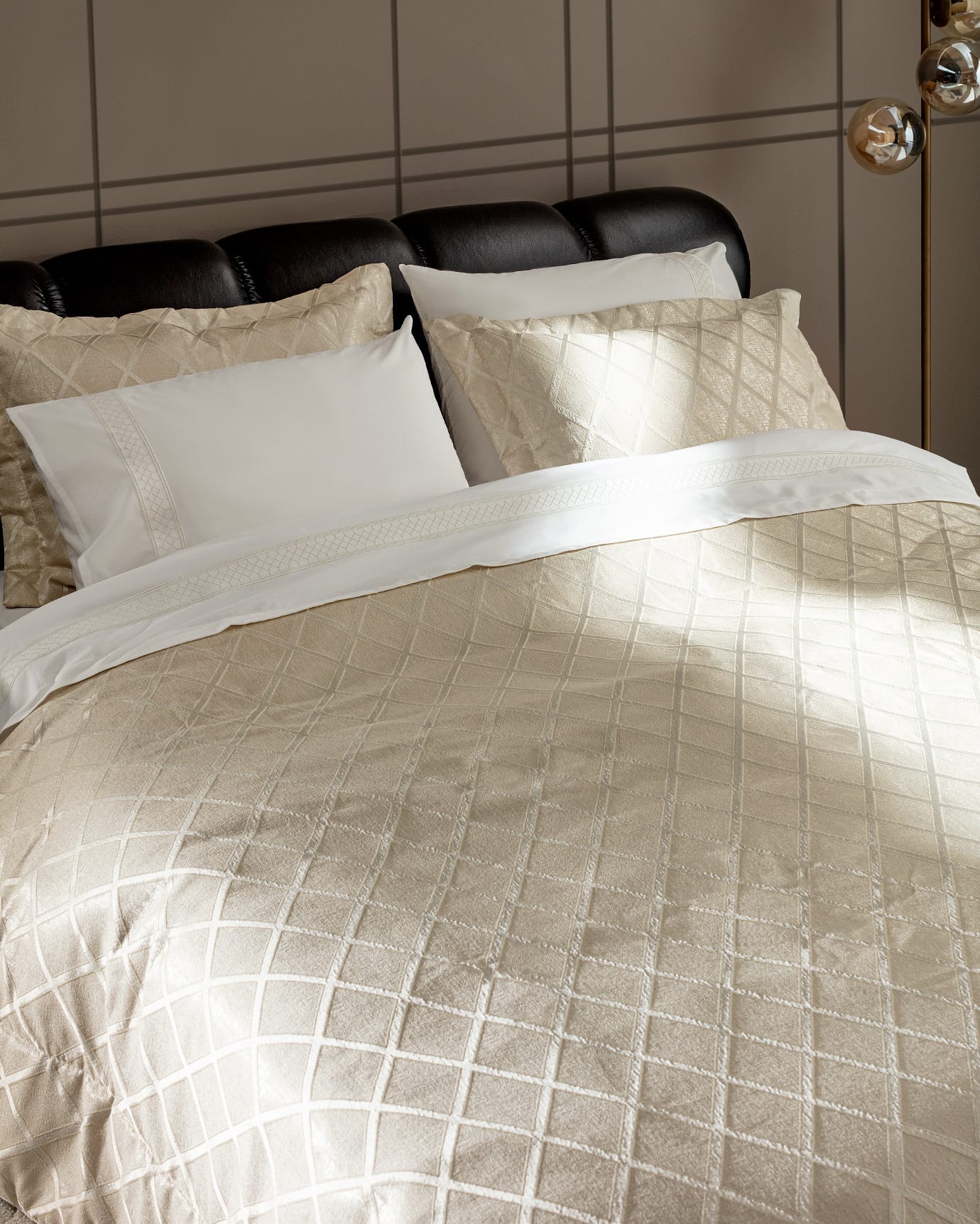 Mougins 8-Piece Home Essentials Collection