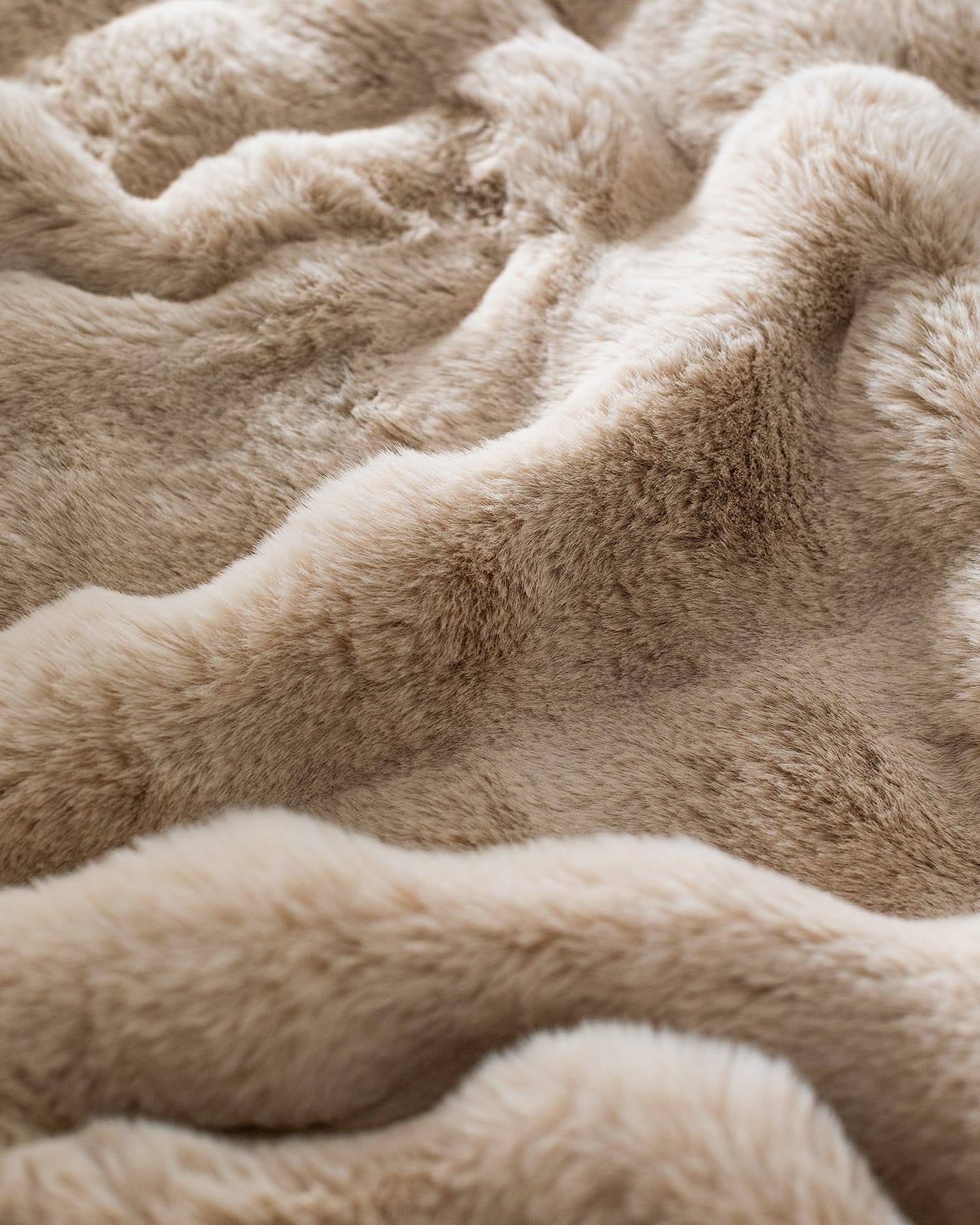 Charlot Post Beige 90 cm Polyester Accent Rug