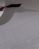 Premium Polyester Table Runner - Modern Dining & Effortless Style
