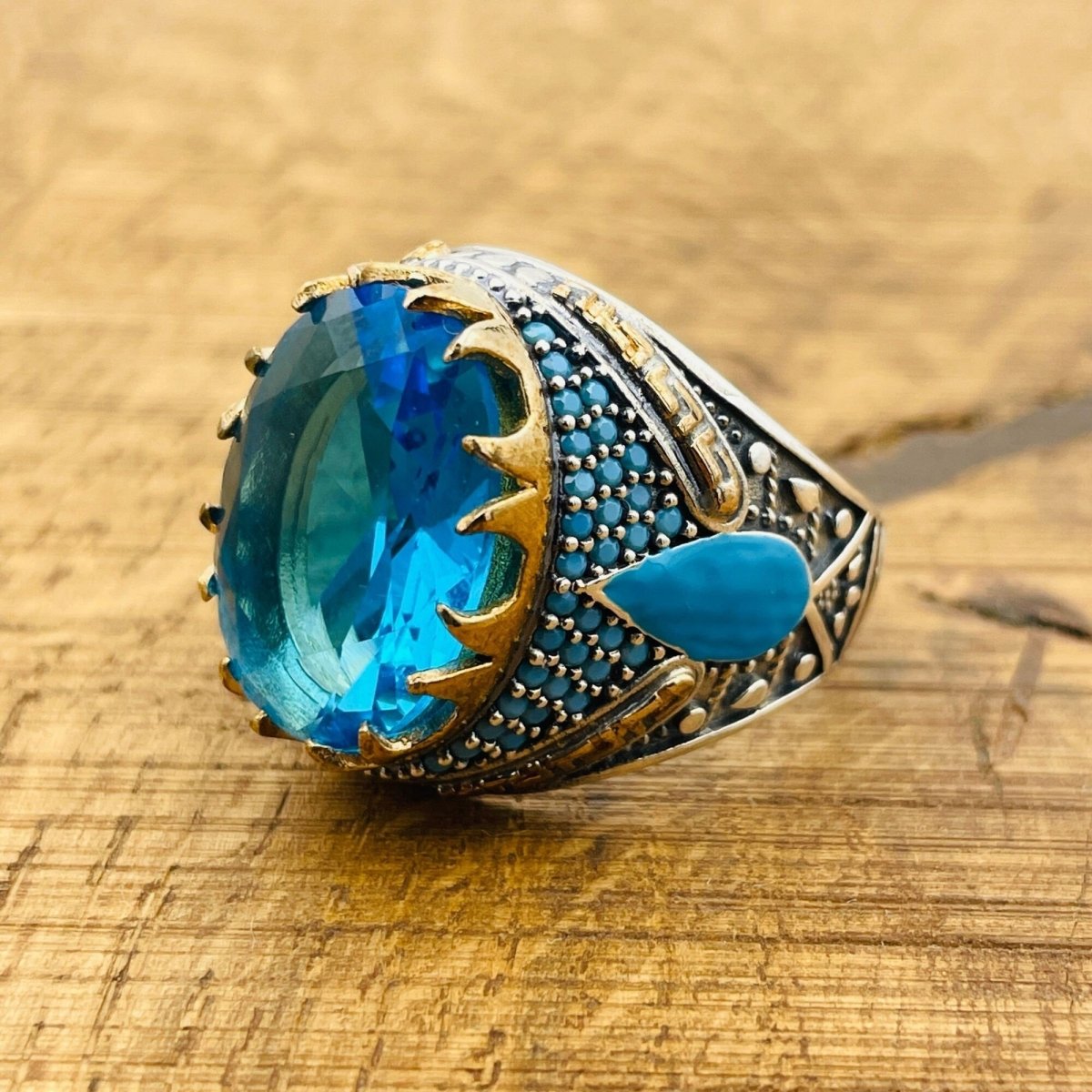 Aquamarine Oval Ring - TryAladdin