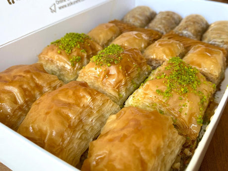 Asi | Assorted Baklava with Pistachio and Walnut