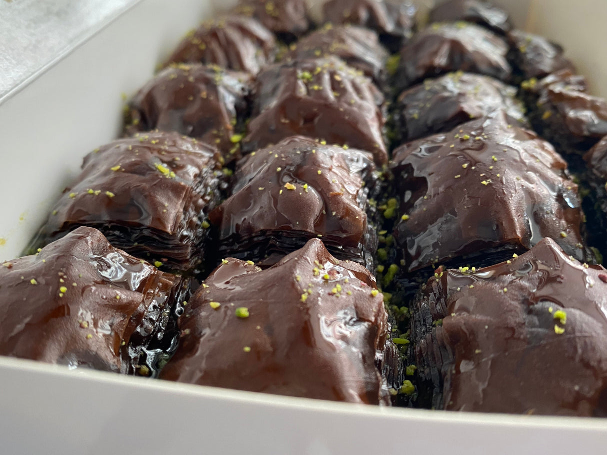 Asi | Pistachio Chocolate Baklava Tray