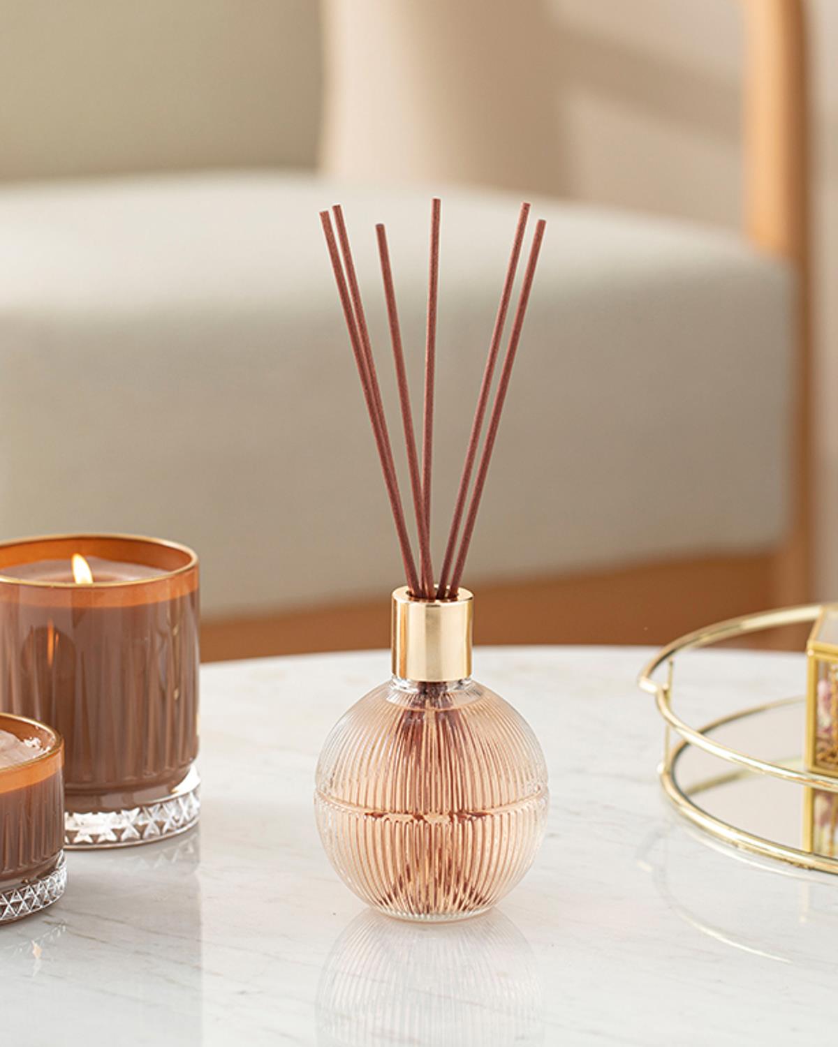 Premium-Aroma-Reed-Diffuser-Home-Fragrance-Experience