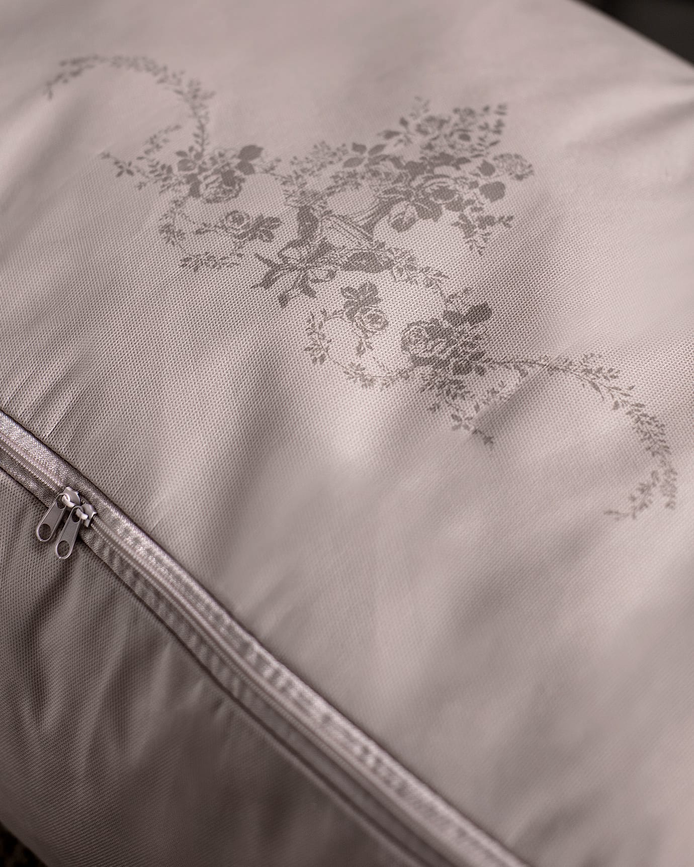 Durable Polyester Fabric Storage Organizer - Elegant Floral Pattern for Home