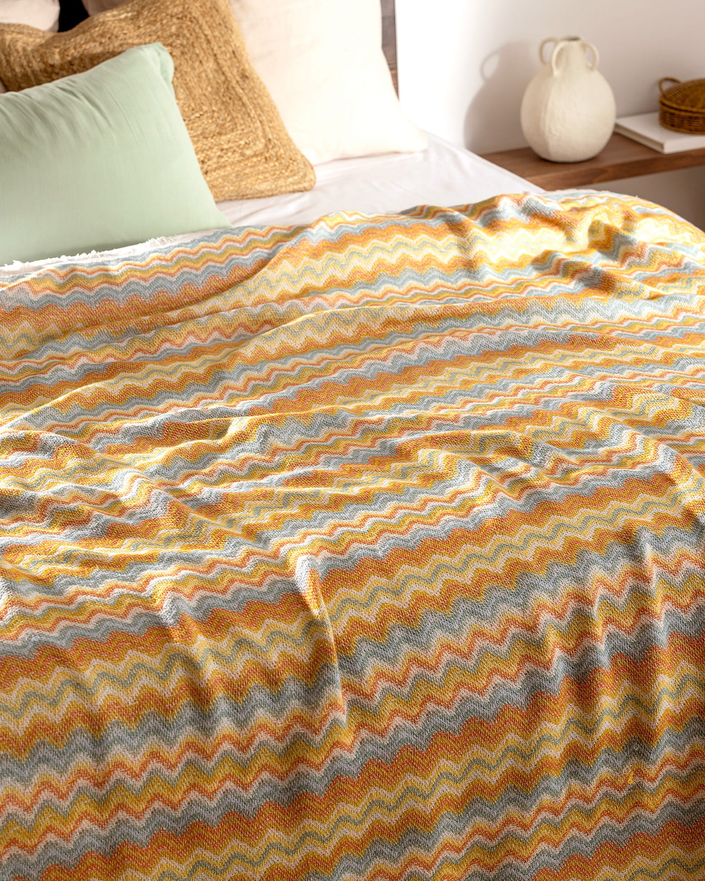 Cotton Blend Double Bedspread - Colorful Pattern