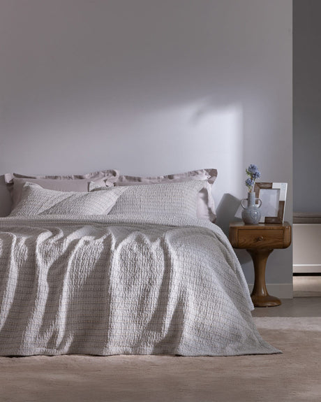 Polyester Cotton Viscose Blend Double Bedspread - Modern Petite Style