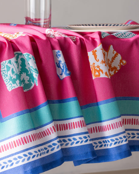 Polycotton Blend Tablecloth - Everyday Elegance