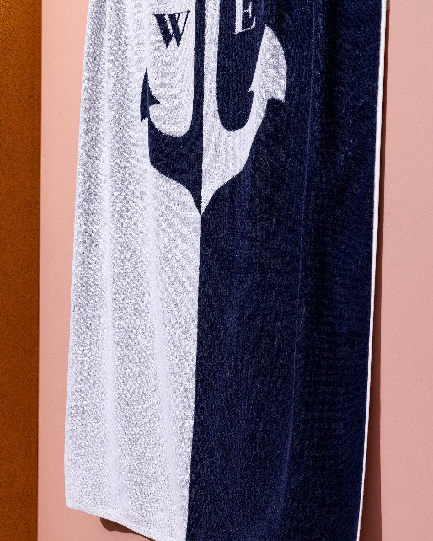 100% Cotton Anchor Pattern Beach Towel
