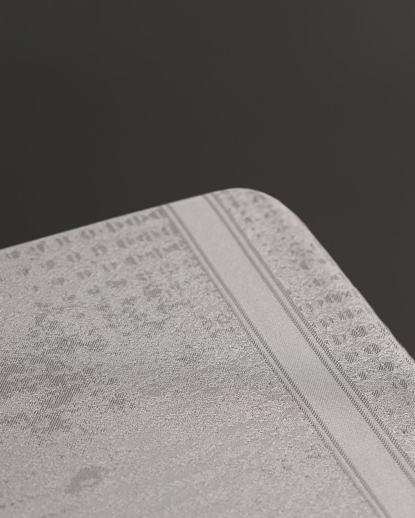 Clarice Floral Tablecloth - Elegant Dining Table Linen