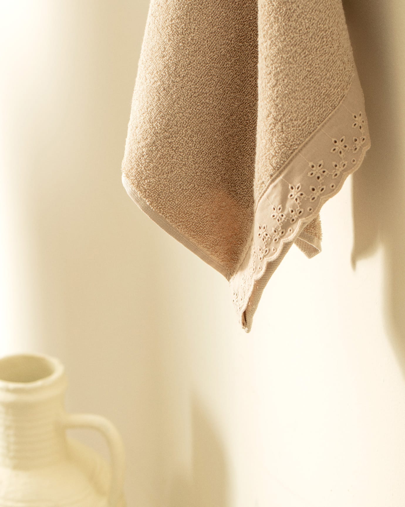 Premium 100% Cotton Face Towel - Soft & Absorbent