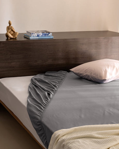 Ciel Twin 100% Cotton Sateen Fitted Sheet, Soft & Smooth Bedding