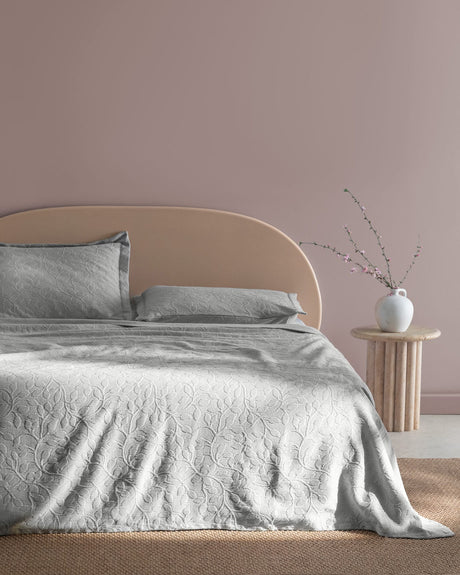 Chantal Double Bedspread - Quilted Bed Cover for Full/Queen Beds