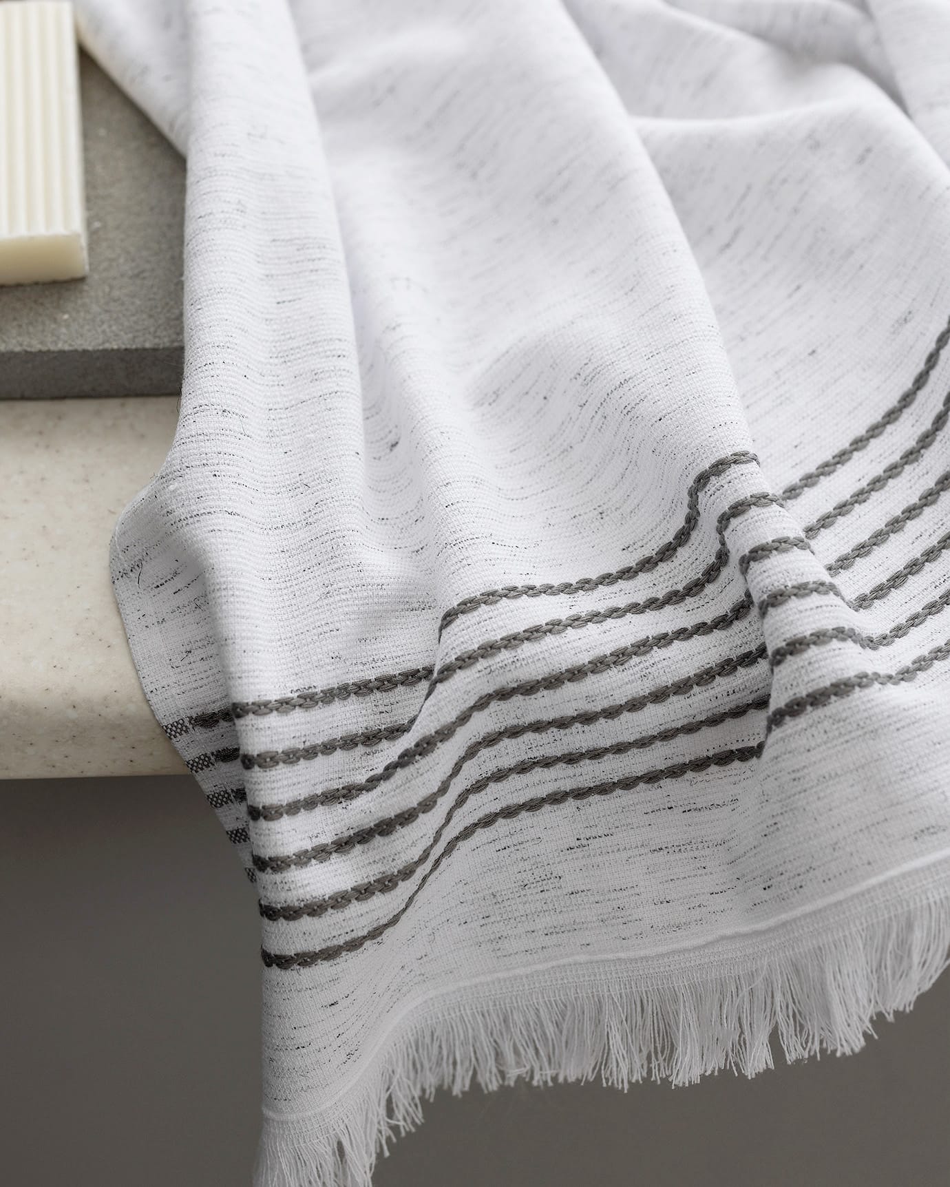 Opherna Plush Cotton Bath Towel - White and Grey