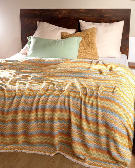 Cotton Blend Double Bedspread - Colorful Pattern