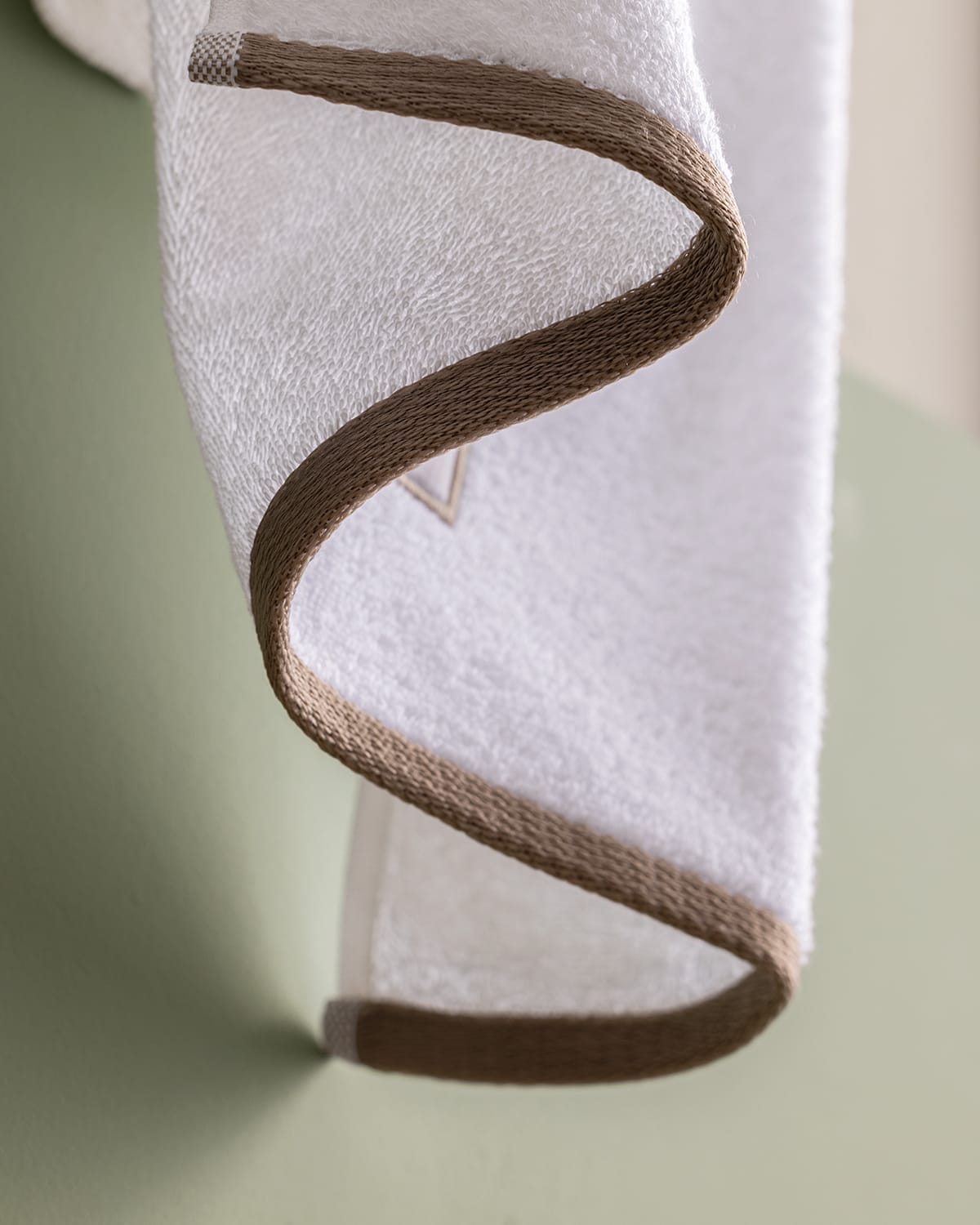 Elroy 100% Cotton Soft & Absorbent Face Towel