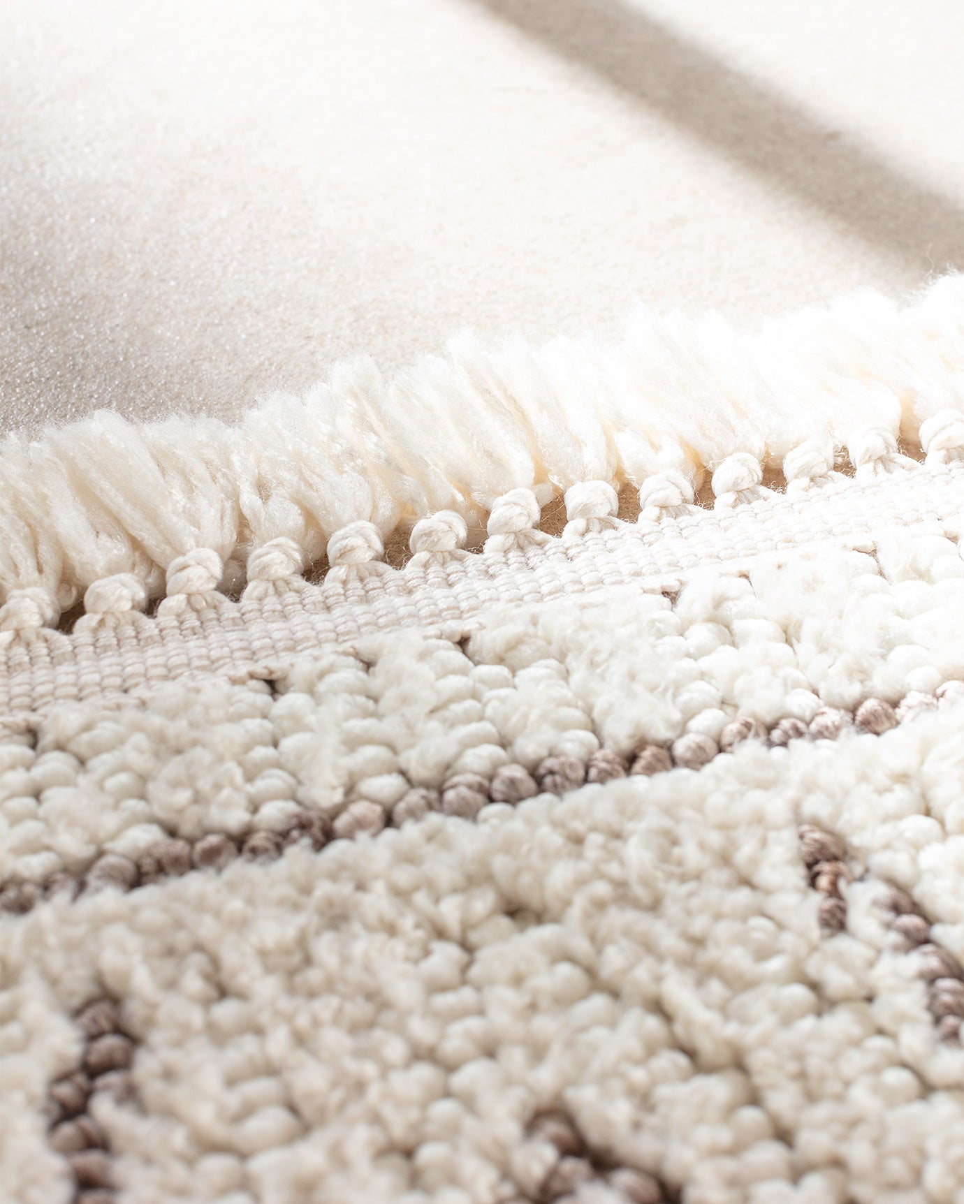 Polyester Area Rug - Chessy Geometric Cream Design