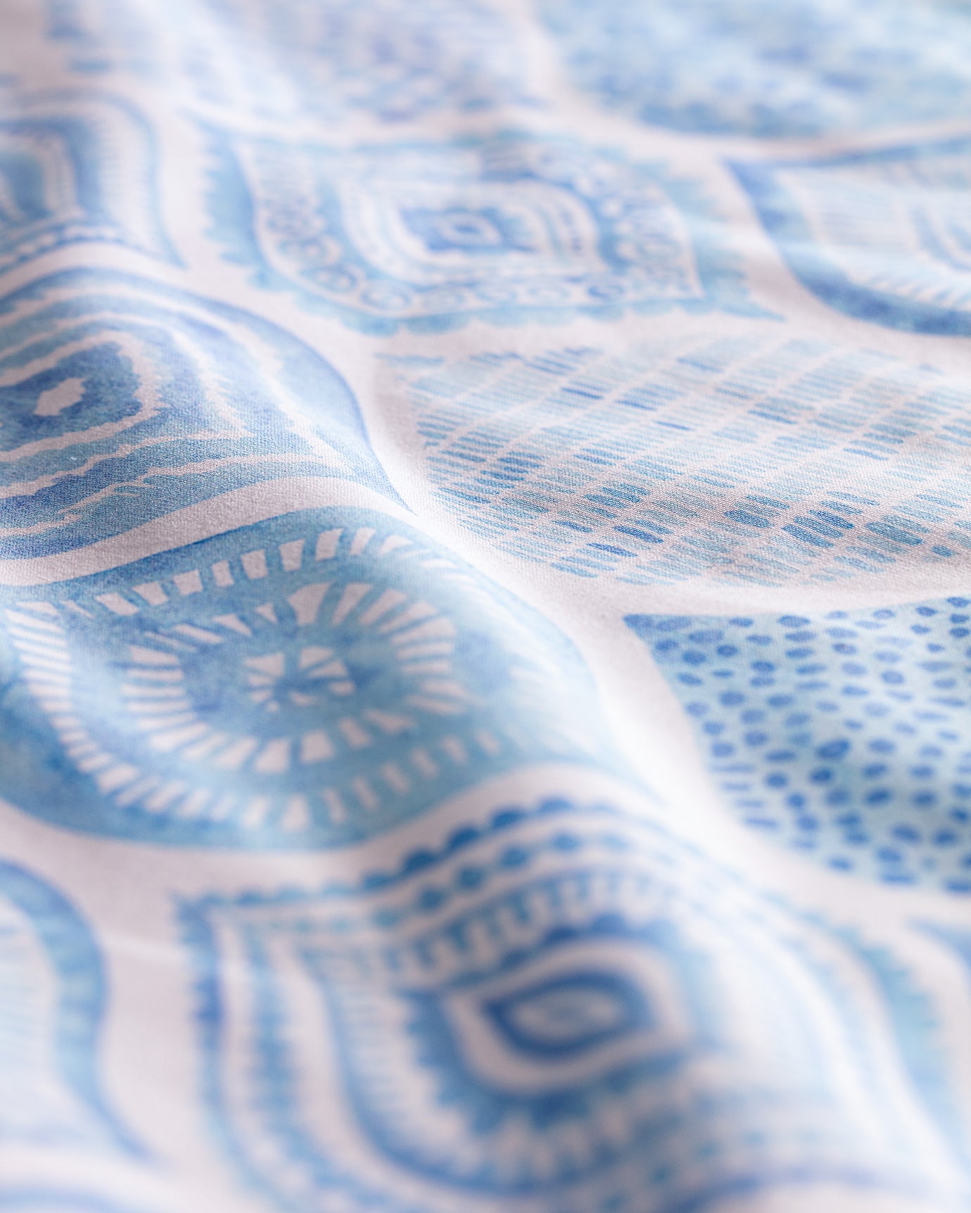 Soft Polycotton Tablecloth - Elegant Wanzele Dining Accent