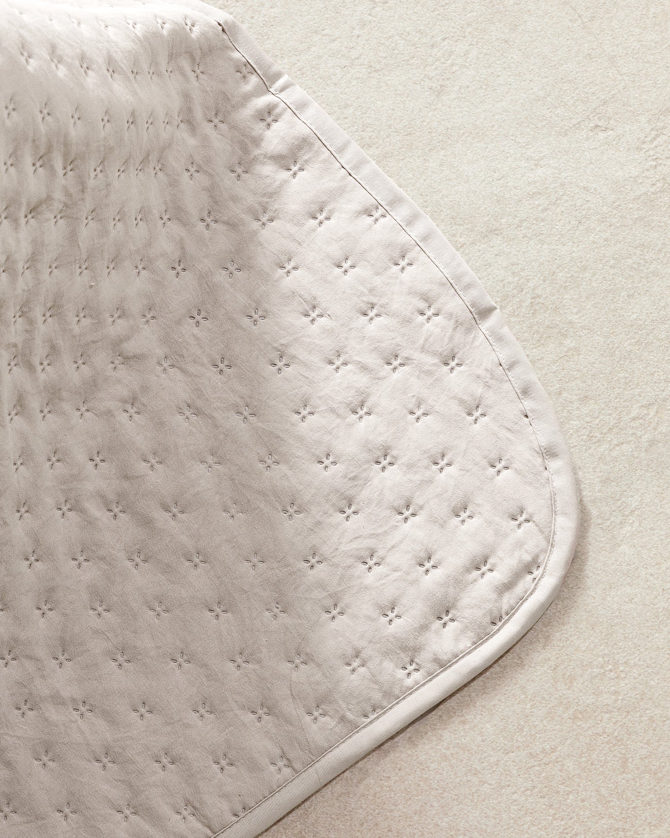 Rennes Double Bedspread - Elegant Quilted Bed Cover