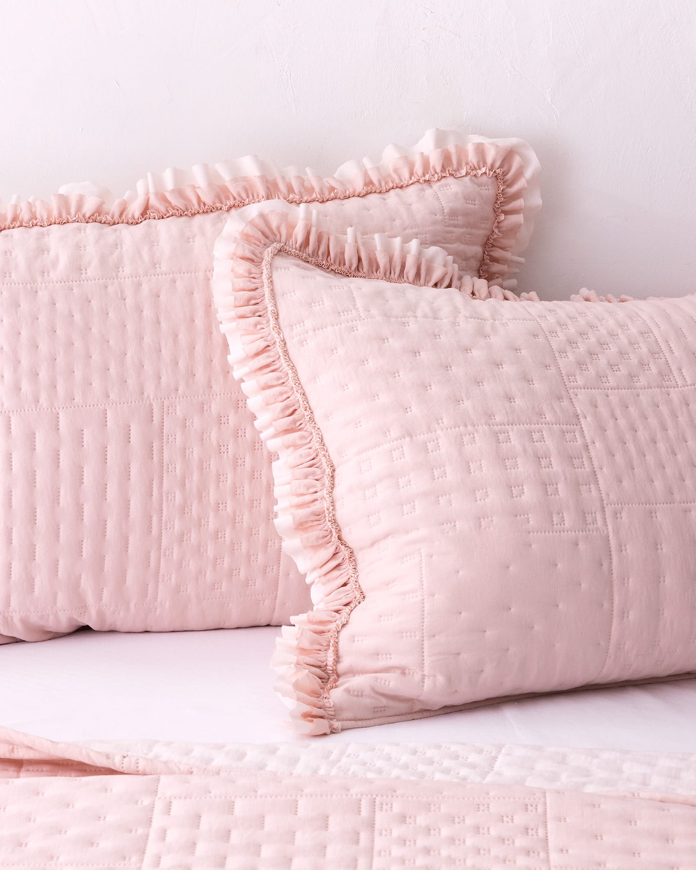 Medus Double Bedspread Quilt - Powder Pink