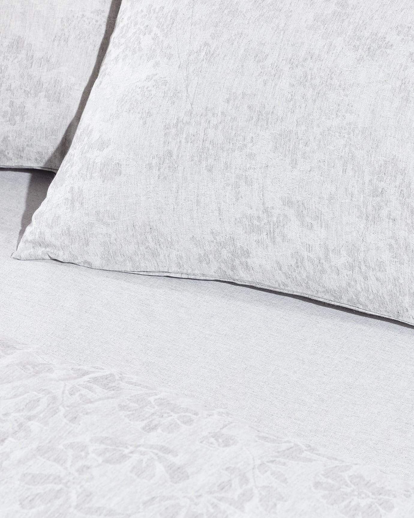 Viscose Cotton Blend Double Duvet Cover Set - Cluny Jacquard Weave