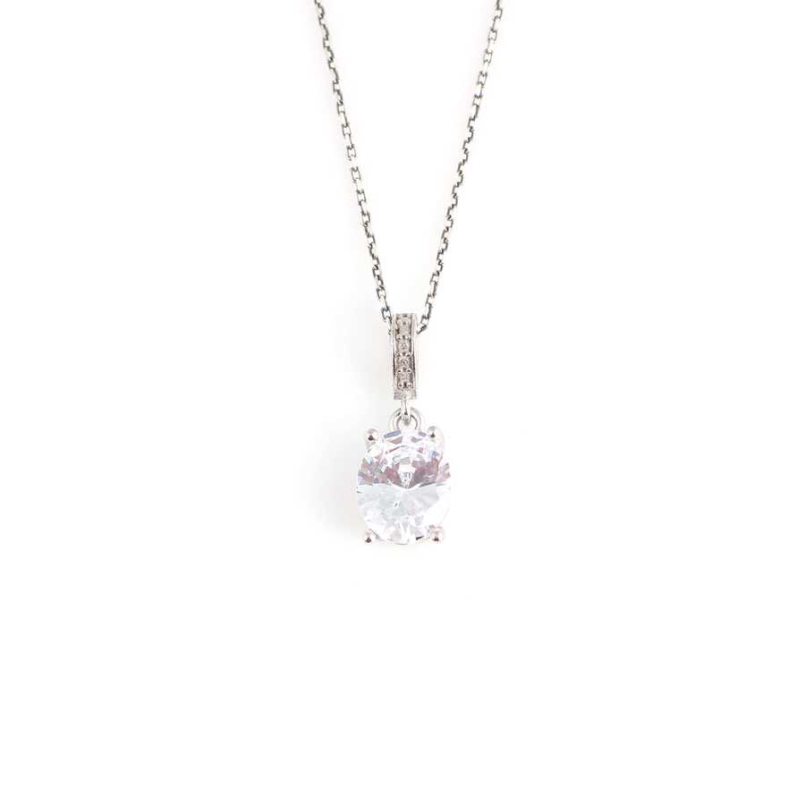 925 Sterling Silver Oval Zircon Pendant Necklace - Timeless Elegance