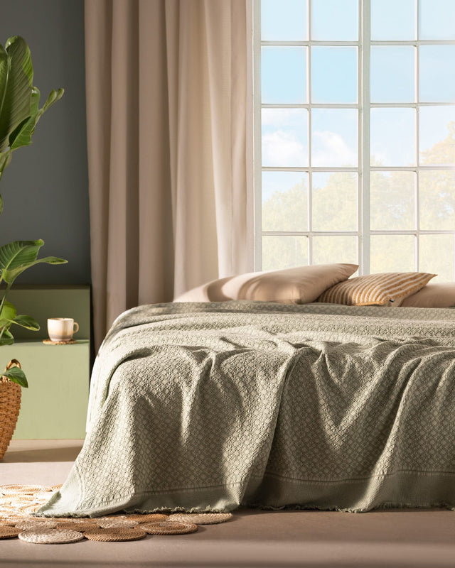 100% Cotton Single Bedspread - Breathable Comfort